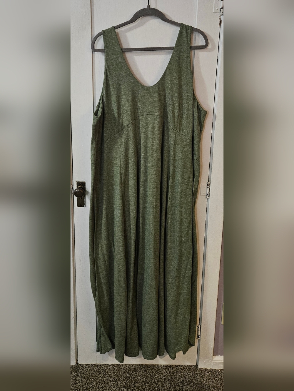 Halara Sleeveless Olive Green Maxi Dress